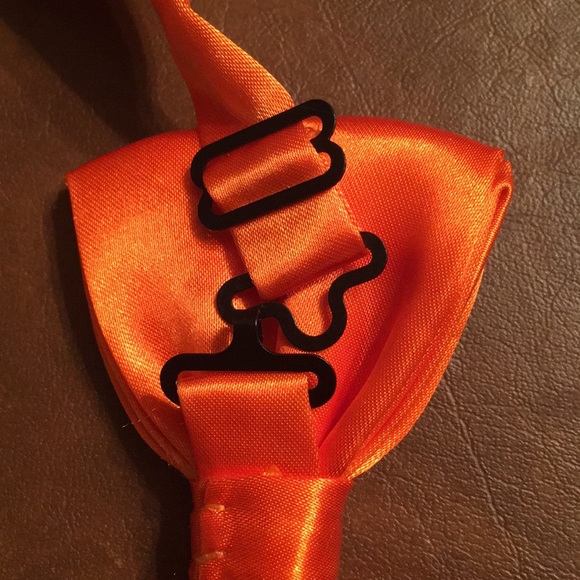 Orange bow tie with Aperol Spritz logo new - Picture 3 of 3